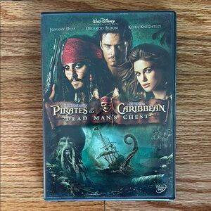 🍿3/$10 Pirates of the Caribbean: Dead Man's Chest DVD